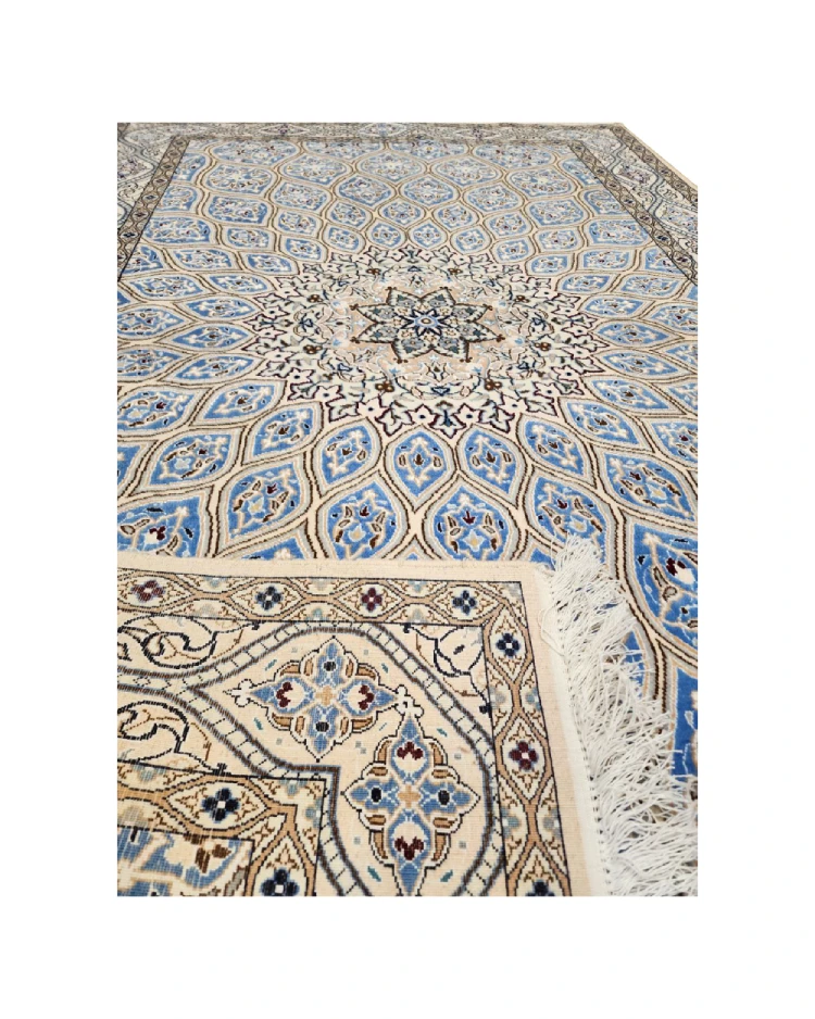 Handmade Blue Gonbad Persian Nain Area Rug 321231